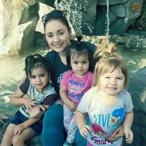 Meet your Posher, Kelsey - Picture 1 of 1